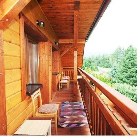 U Holosov ゲストハウス Smrečany