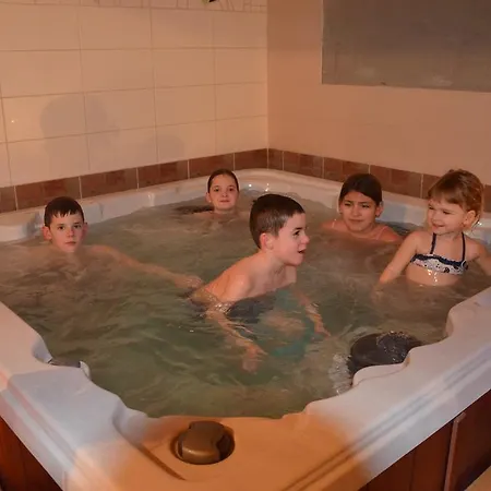 U Holosov Affittacamere Smrečany